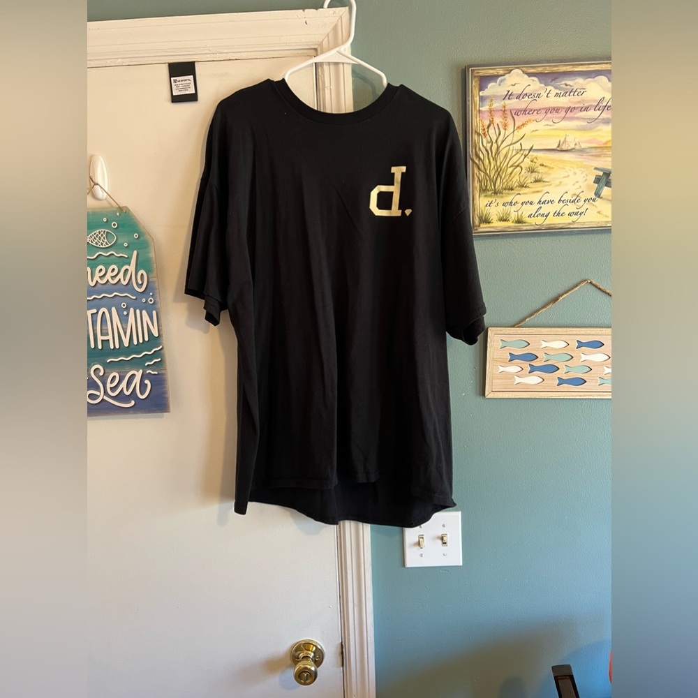 Men’s Diamond Tee